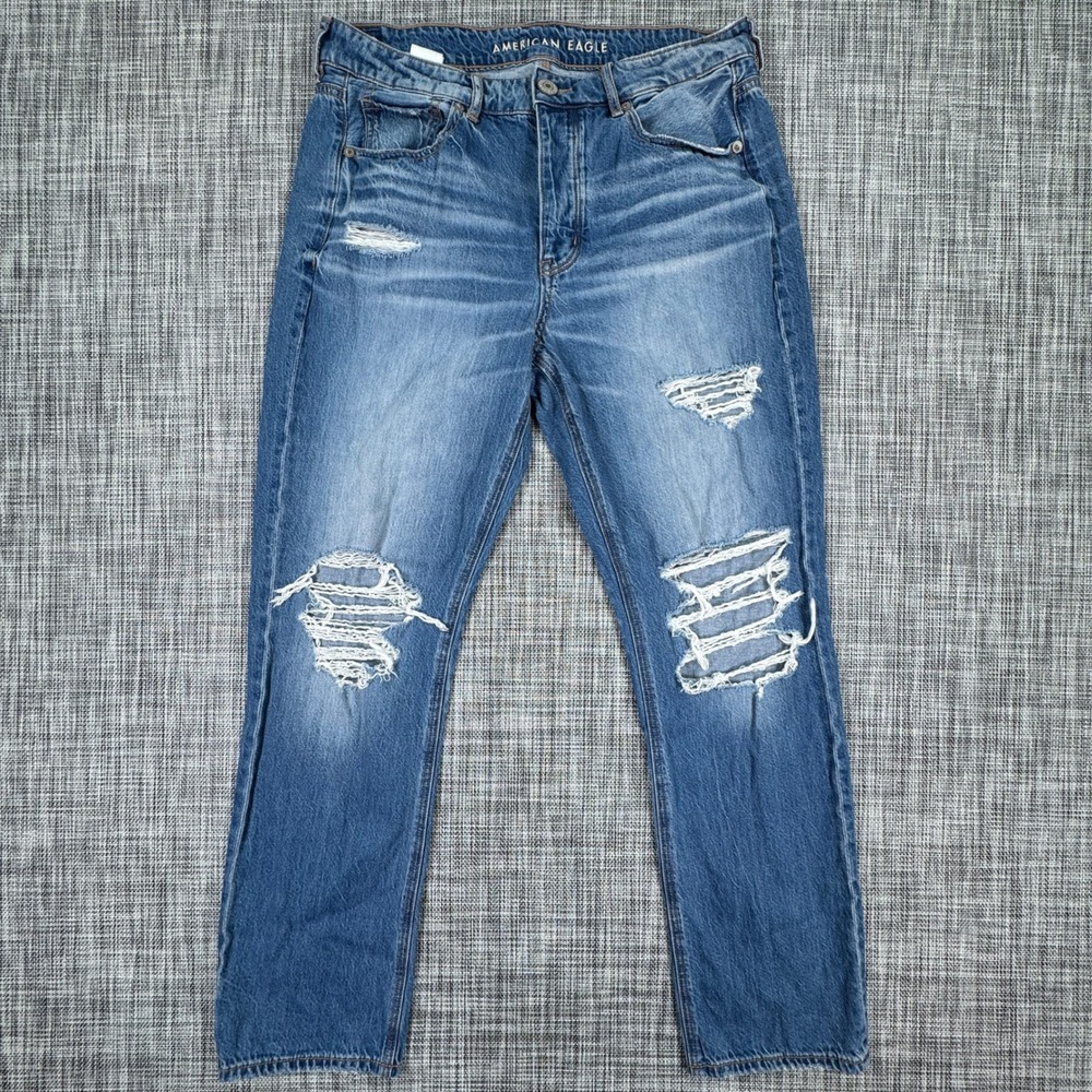 American Eagle Womens Tomgirl Distressed Jeans Medium Wash Size 8 Regular